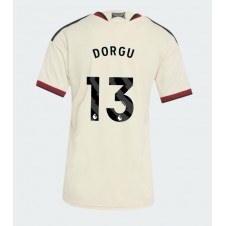 Manchester United Patrick Dorgu #13 Tredje Tröja Dam 2026-27 Korta ärmar